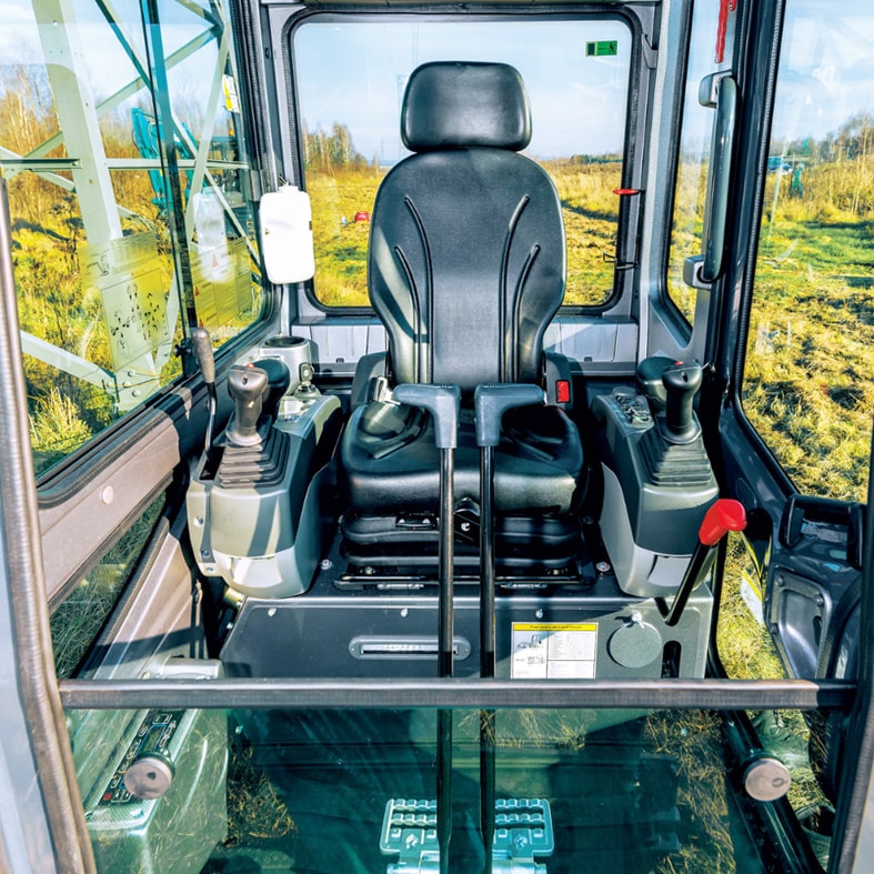 Мини-экскаватор SWE25UF