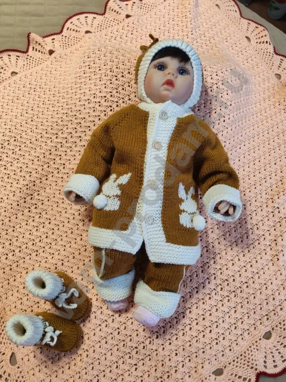 Костюм вязаный для новорожденного 0-3 мес