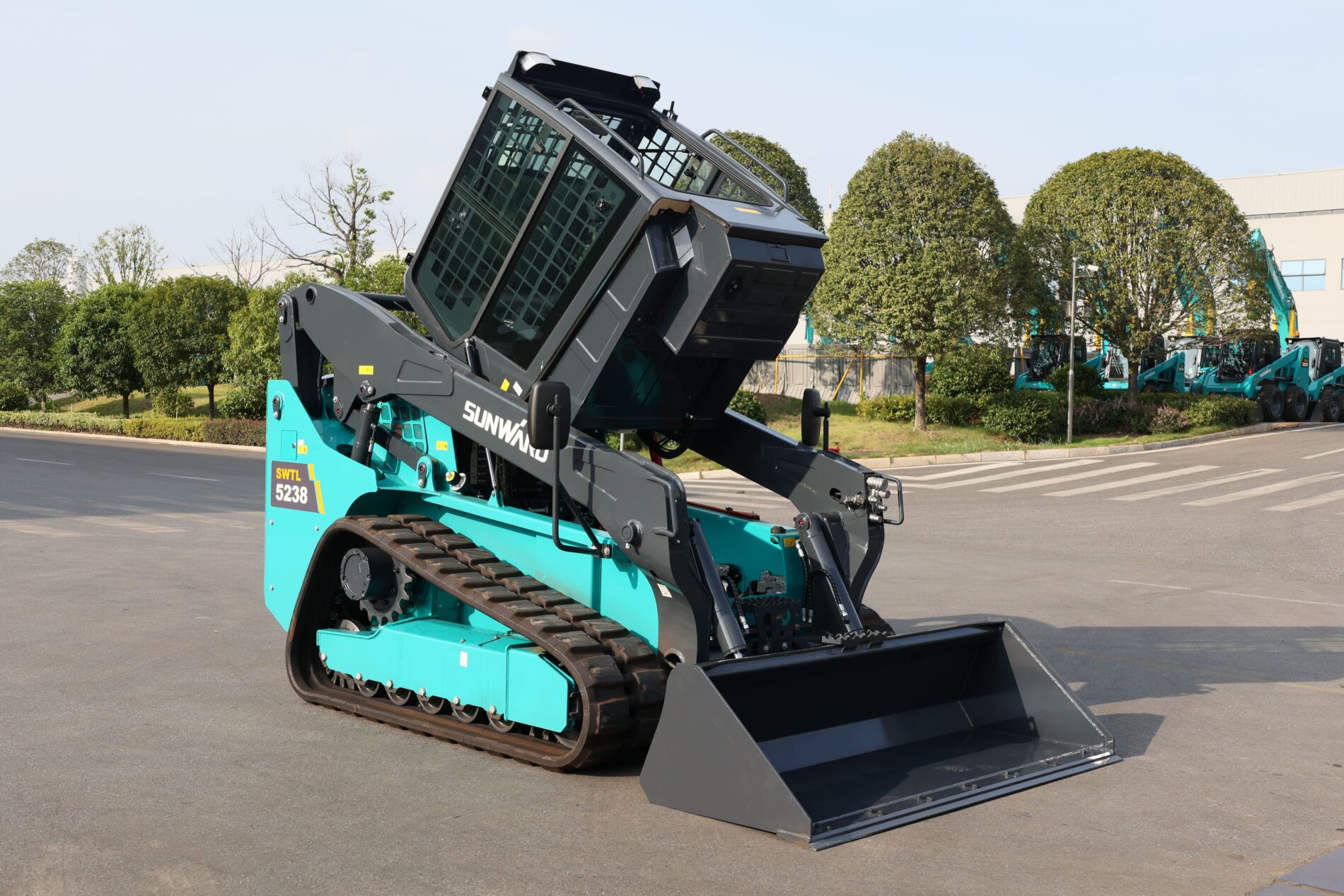 Мини-погрузчик SWTL5238