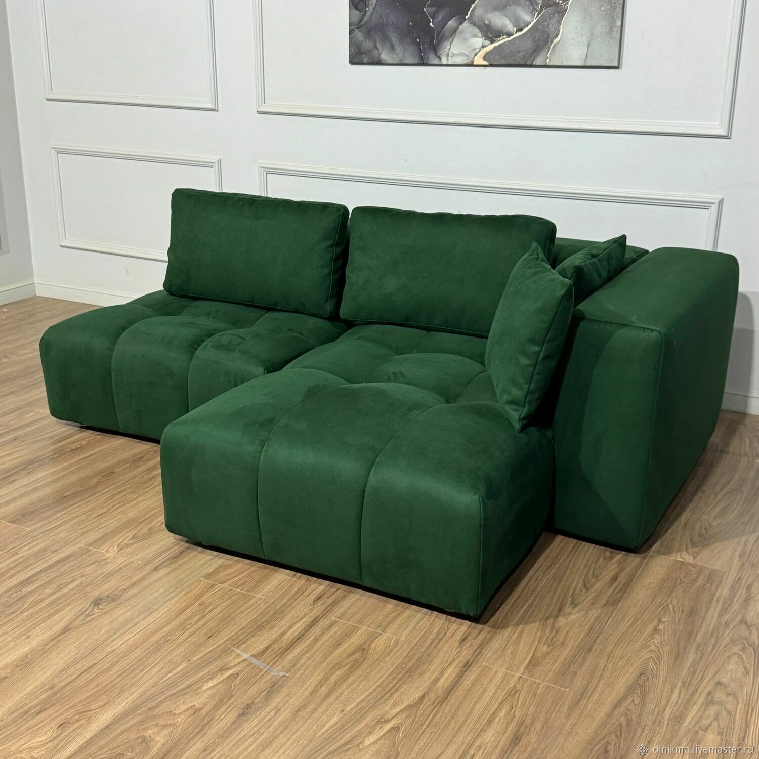 Дизайнерский диван Ронзин с оттоманкой