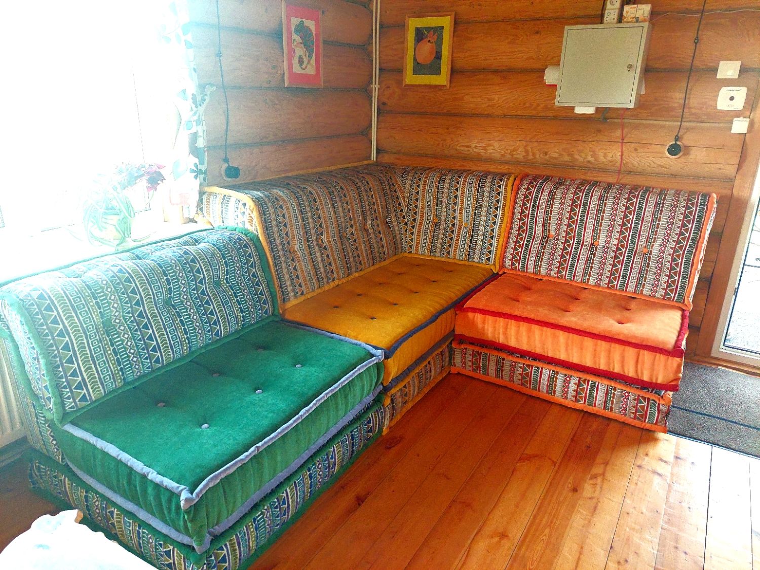 Диван Маджонг нестандартной формы