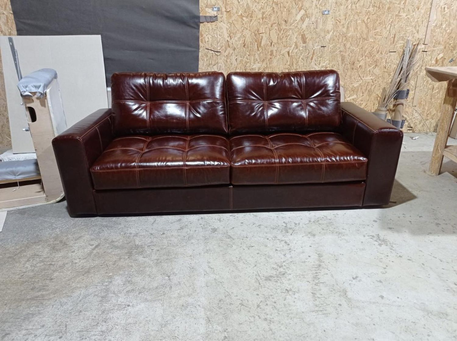 Диван прямой в наличии