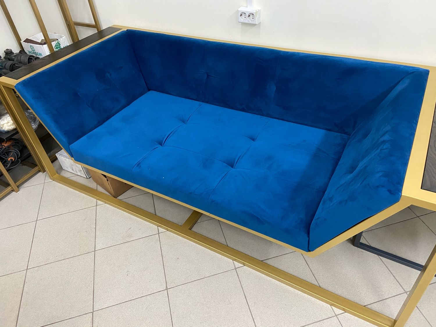 Диван дизайнерский