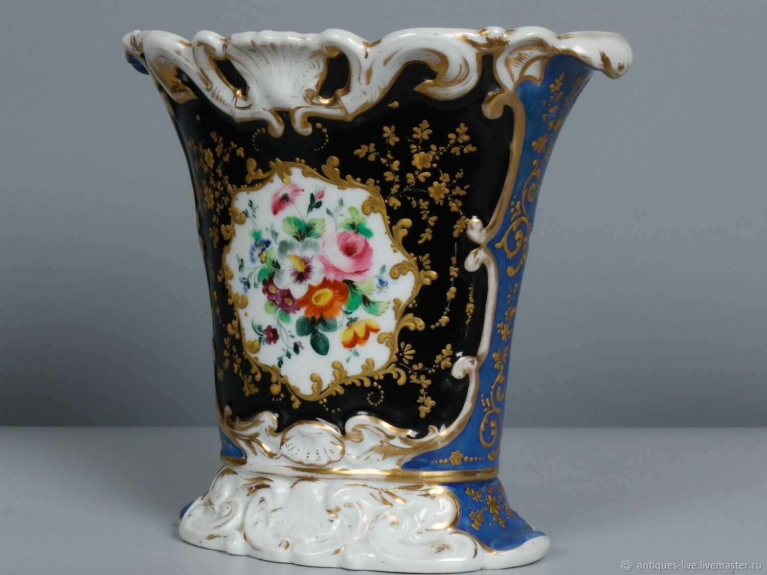 Антикварные парные вазы. Франция