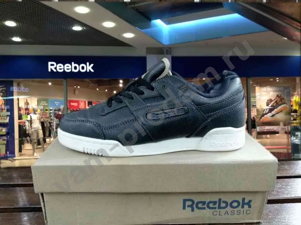 REEBOK WORKOUT