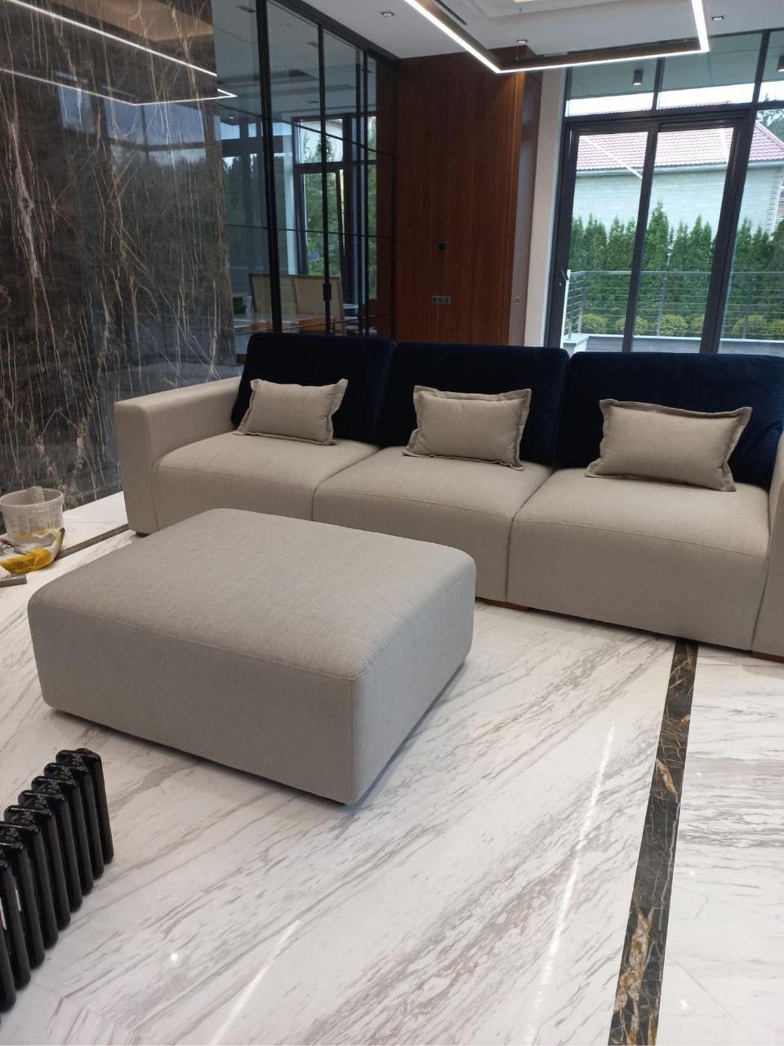 Диван прямой в наличии