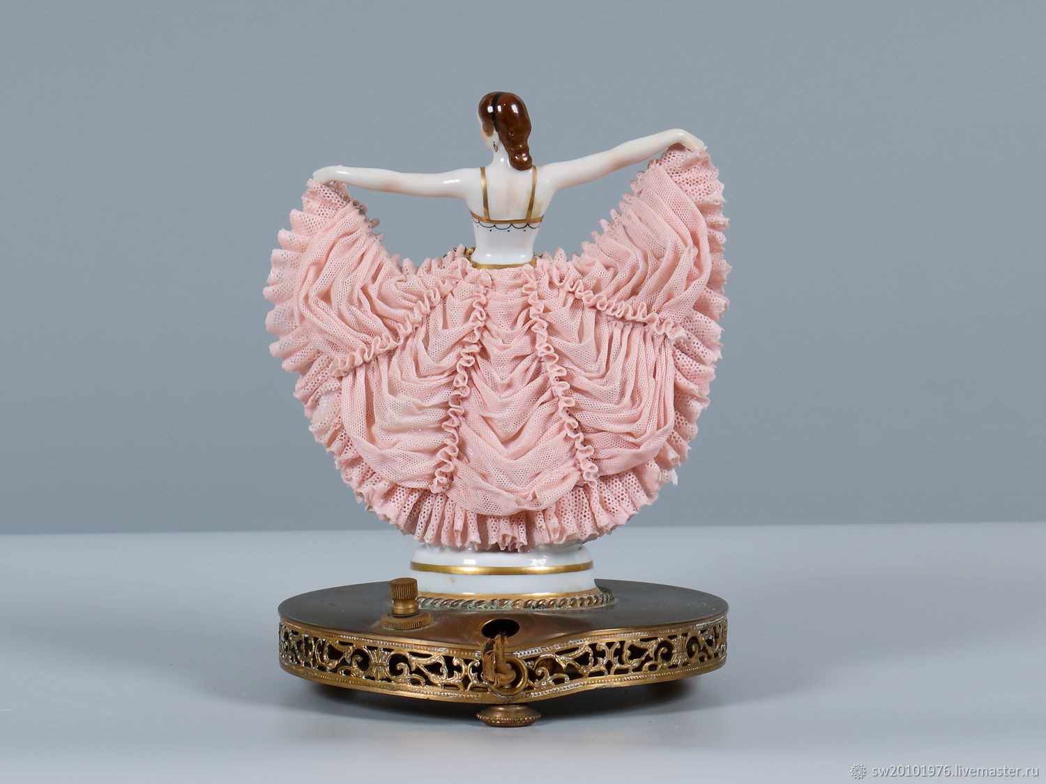 Старинная статуэтка. Muller (?)Germany