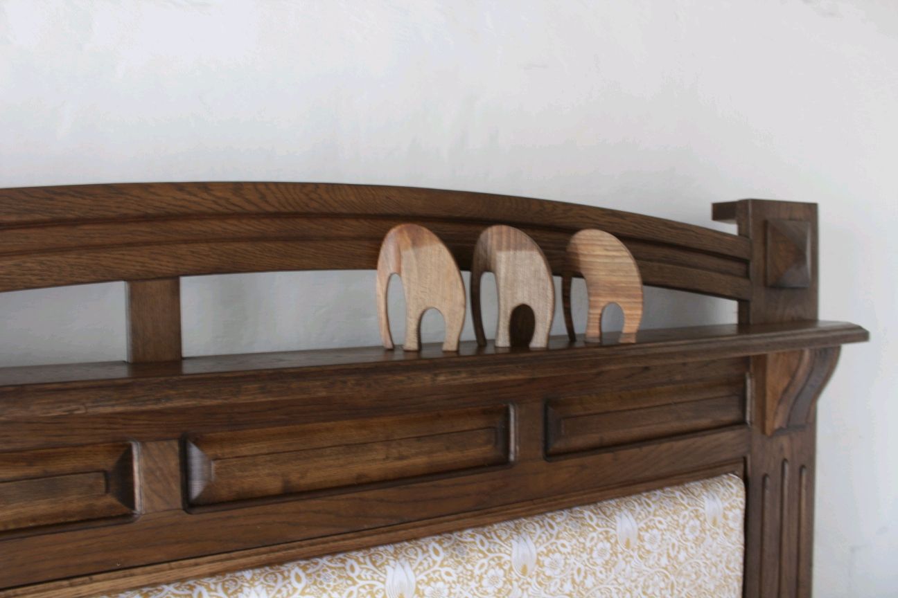 Диван в стиле ампир. Кабинетный диван