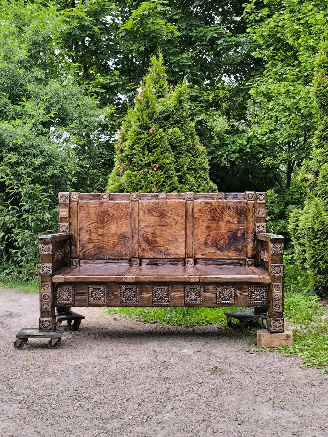 Диван из дерева с эффектом старения Благородие