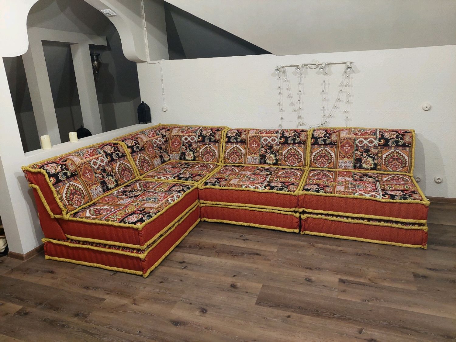 Диван Маджонг в ткани Гвидон