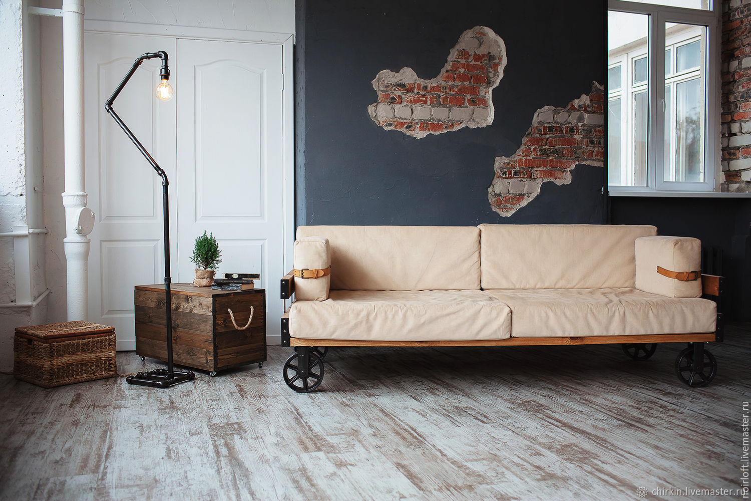 Диван country soul для вашего лофта