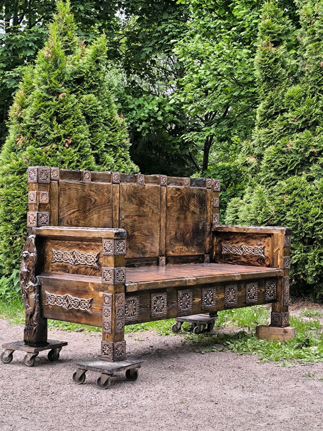 Диван из дерева с эффектом старения Благородие