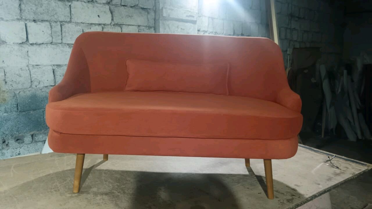 Диван прямой