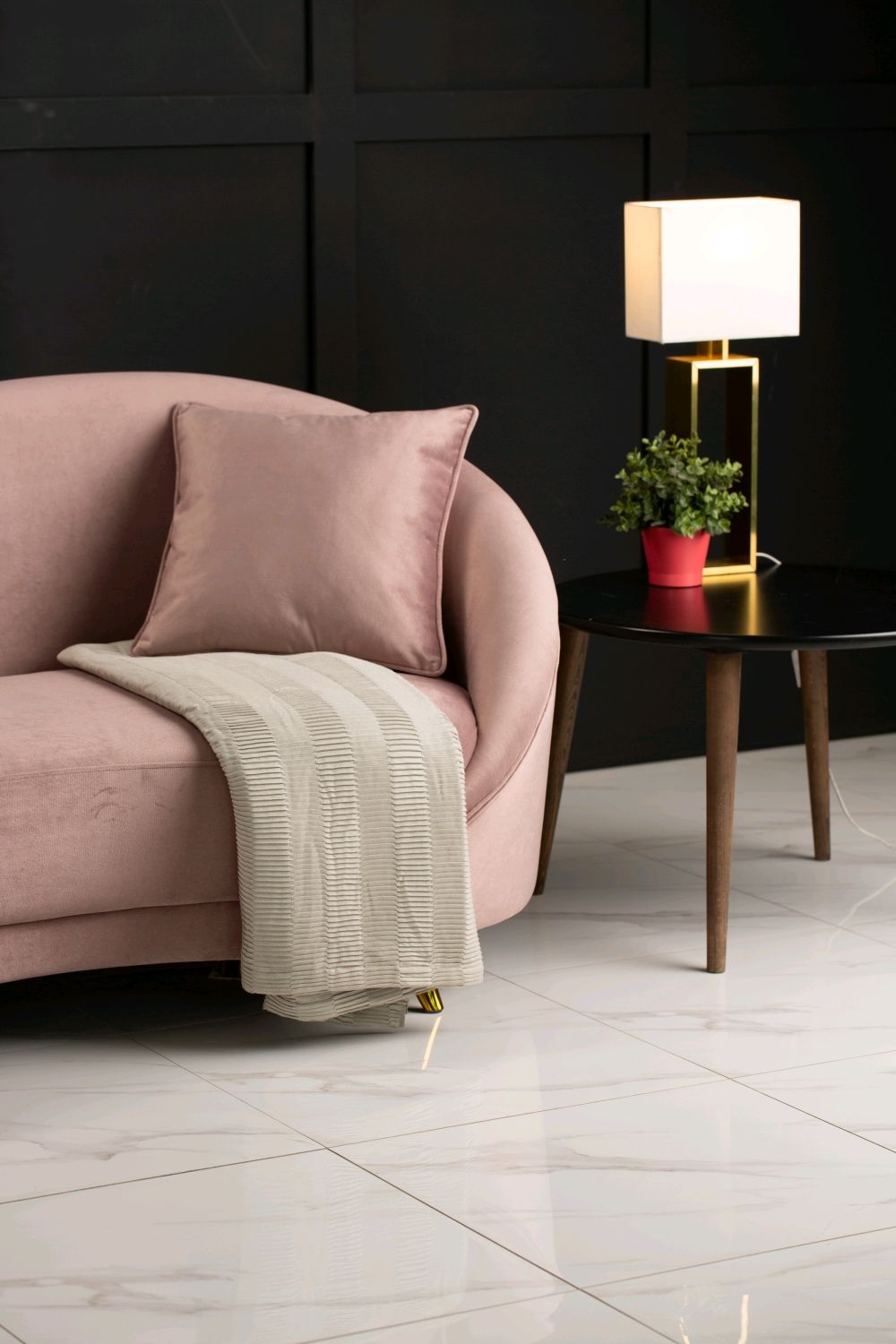 Диван PROVOCATEUR