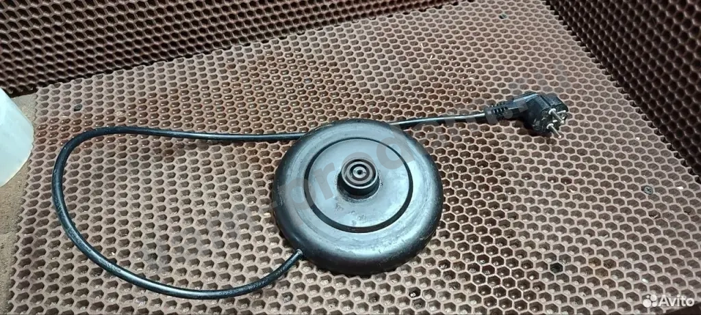 Подставка для чайника Redmond RK-G178