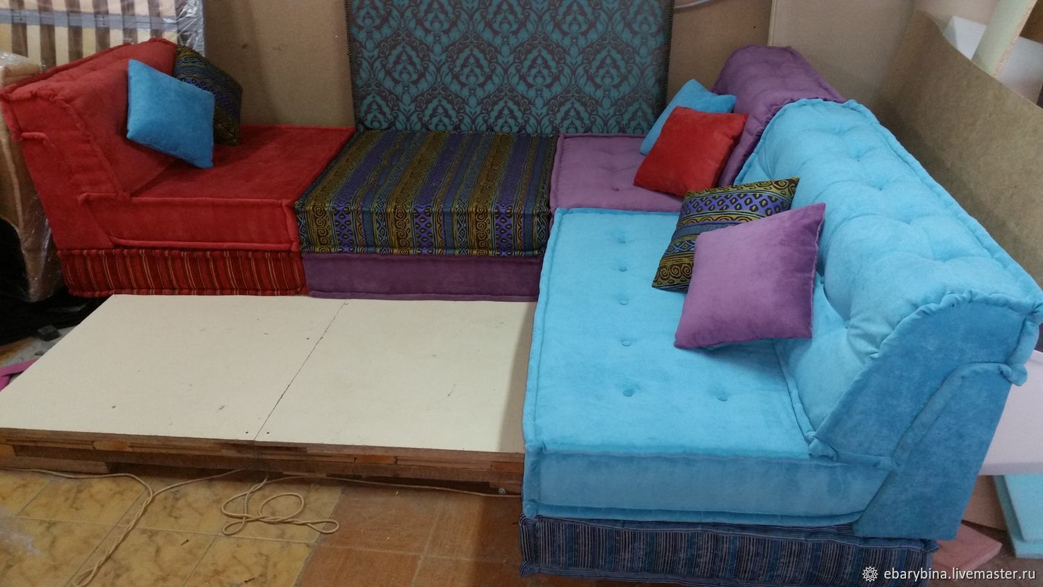 Диван в стиле Маджонг Roche Bobois