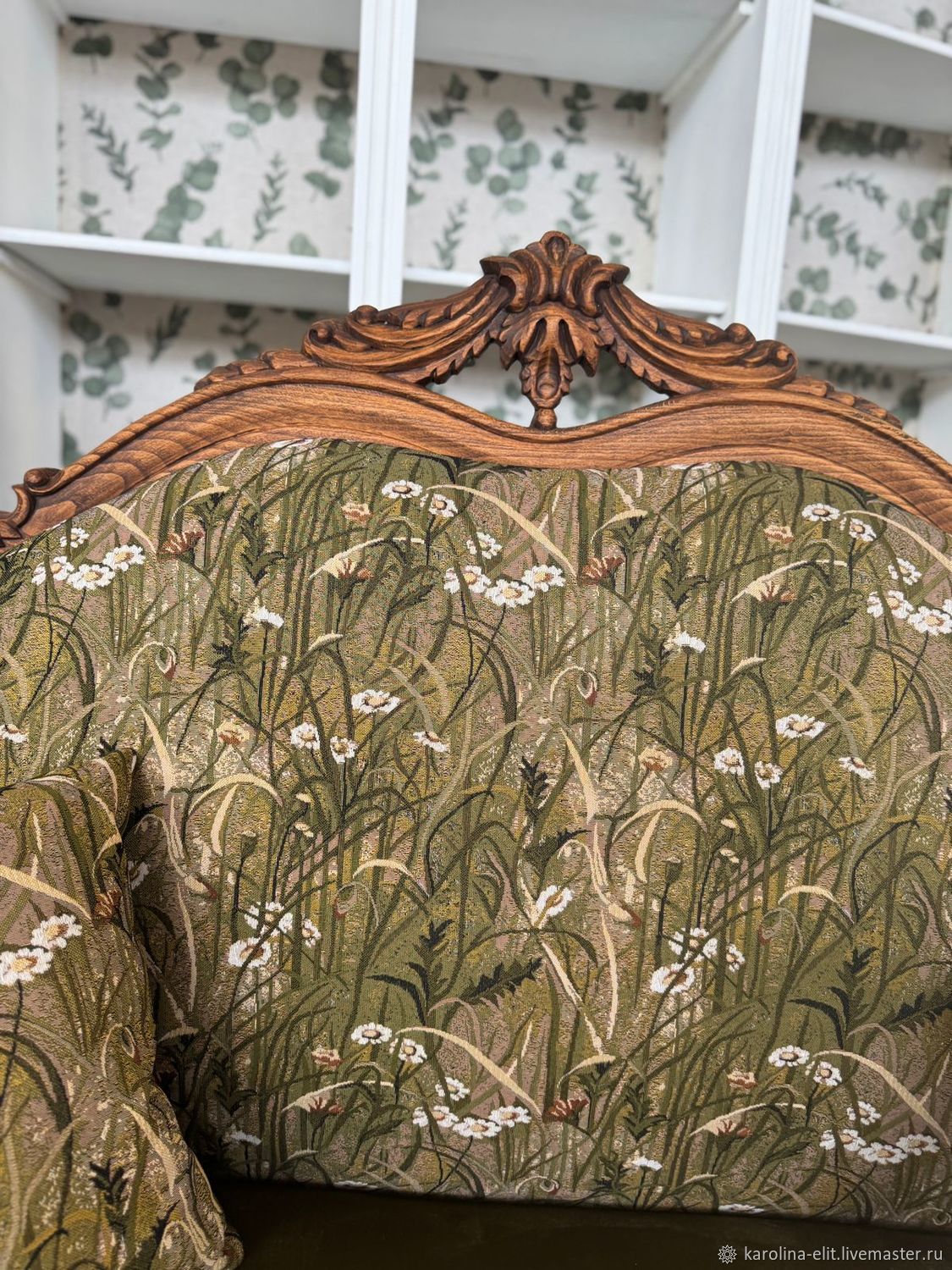 Диван новый, большой трехместный Барокко, дерево бук