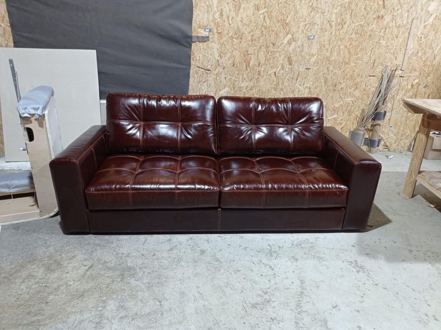 Диван прямой в наличии