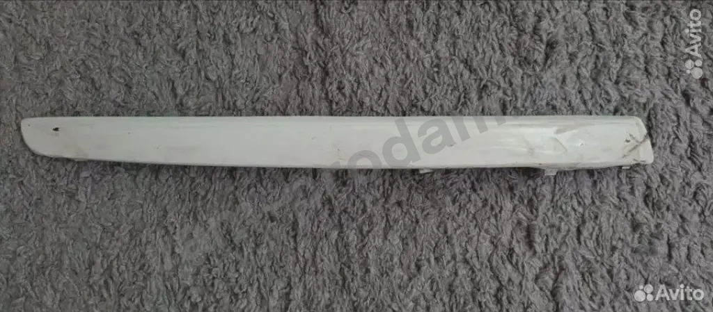 Накладка бампера передняя правая BMW 1 E81-87 2004