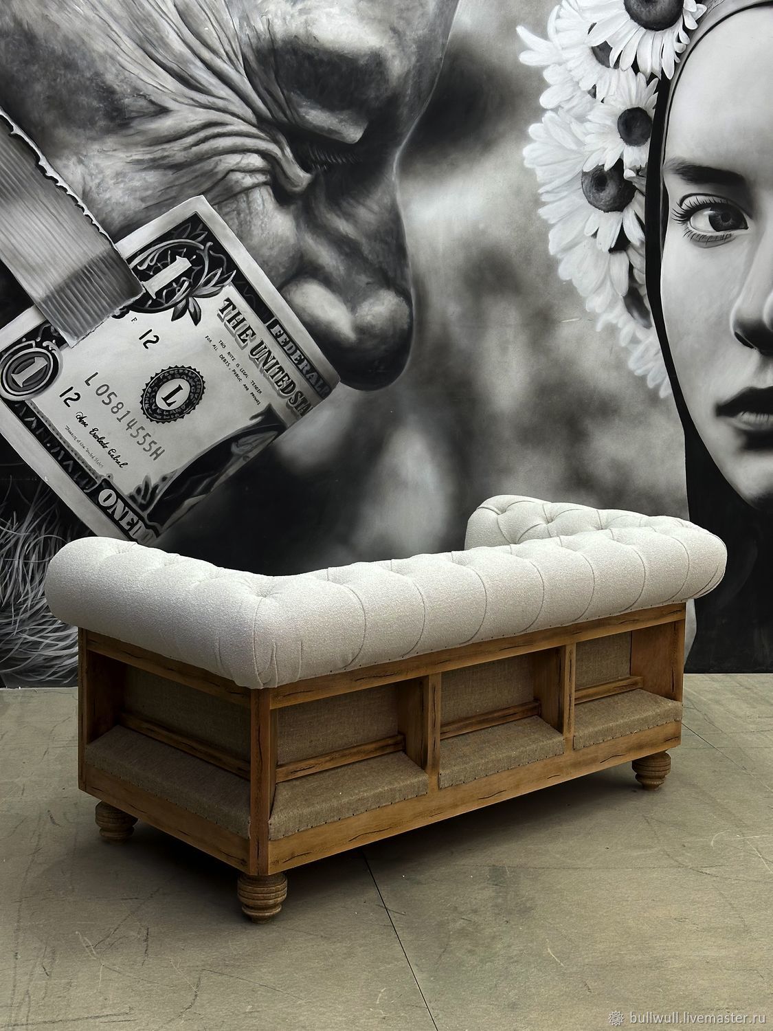 Диван CHESTERFIELD