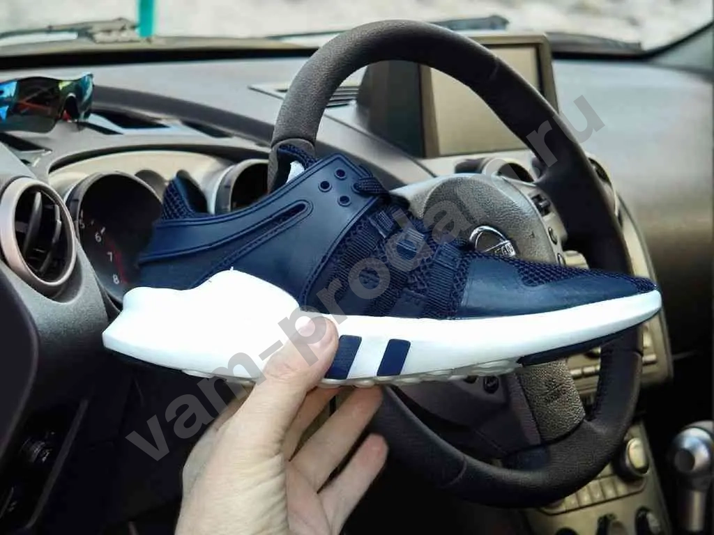 кроссовки ADIDAS EQT
