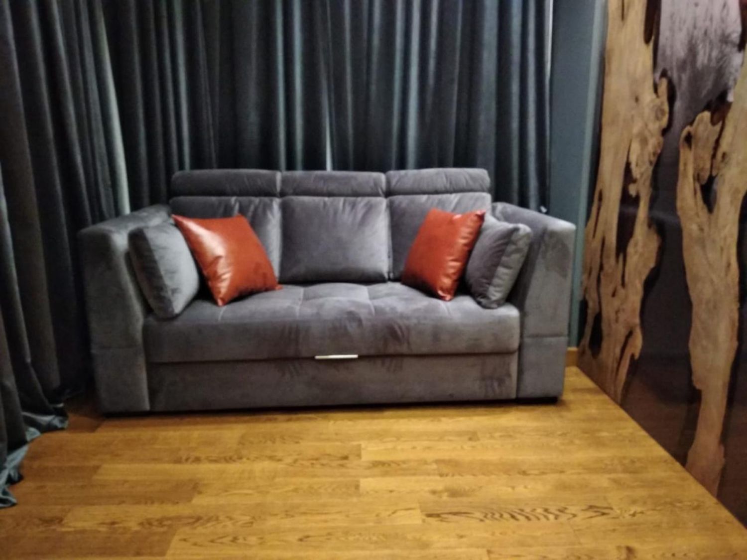 Диван прямой в наличии