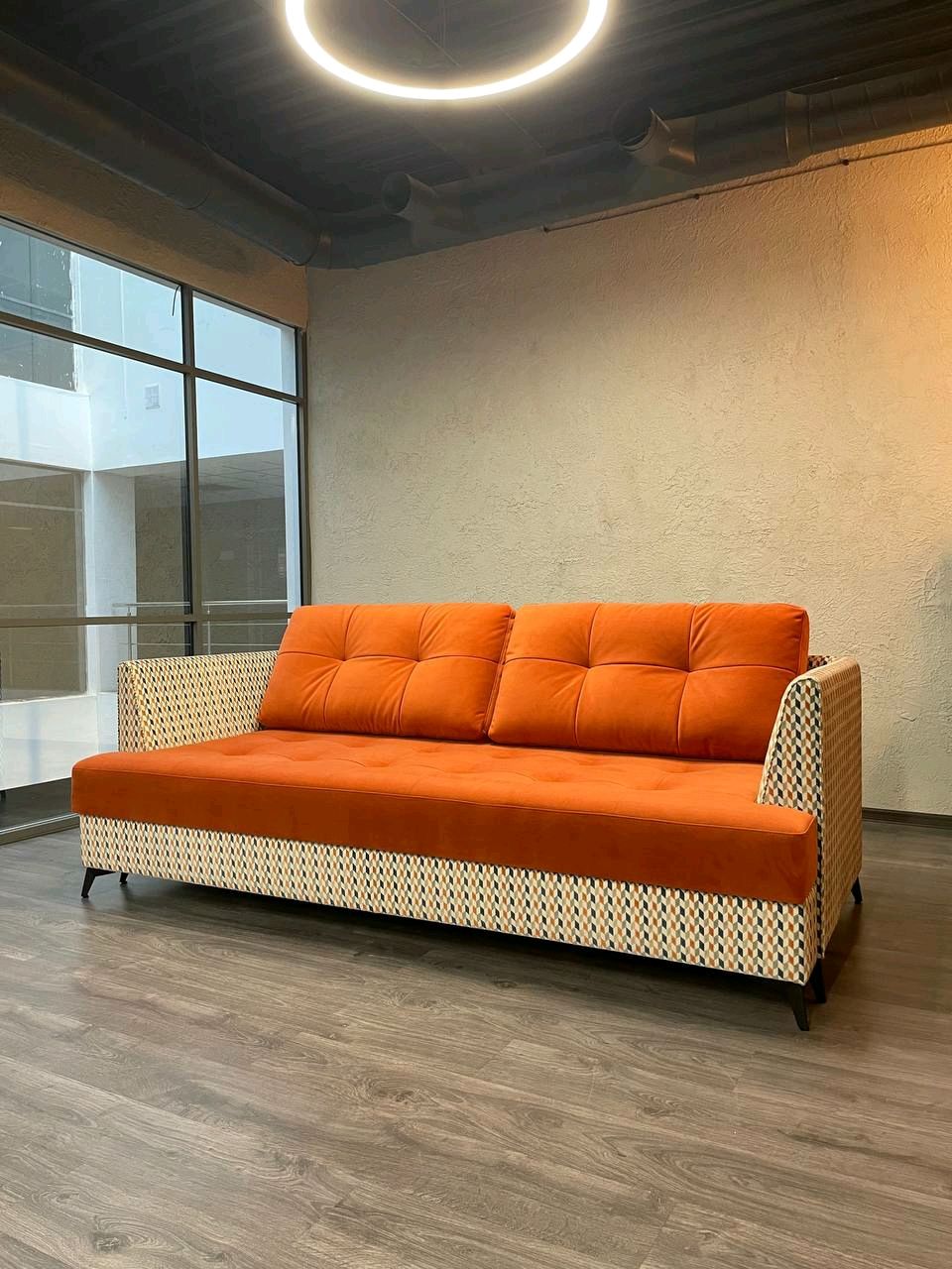 Диван Монтале