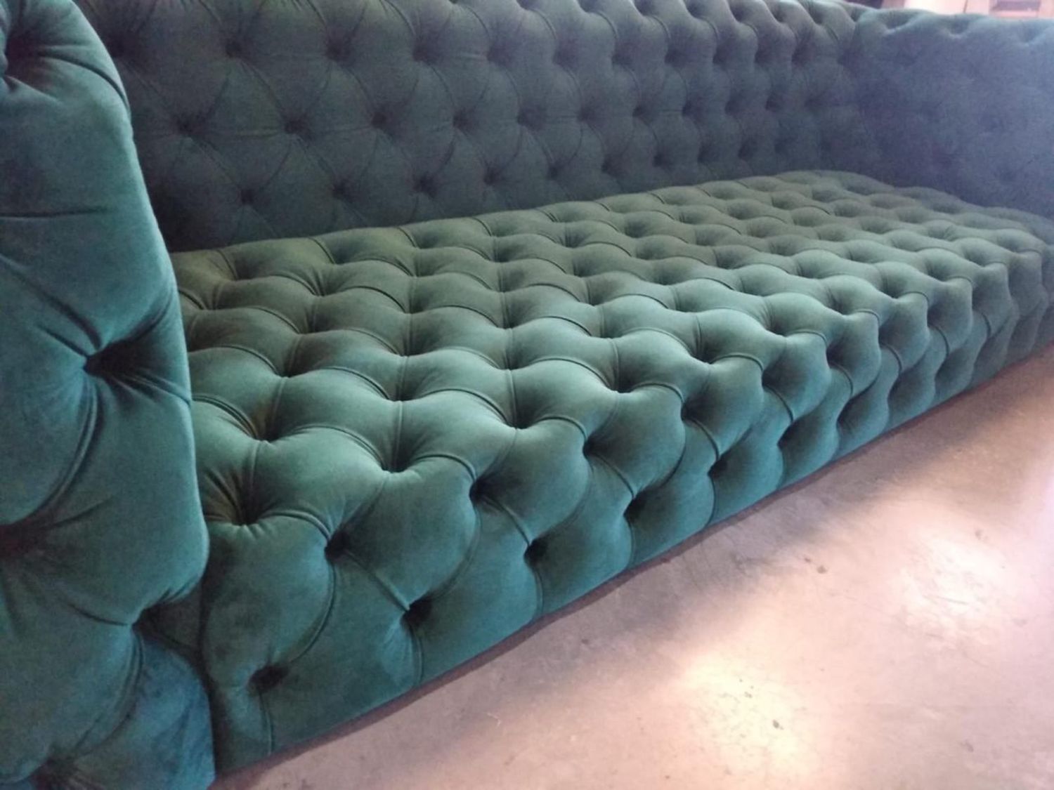 Диван прямой в наличии