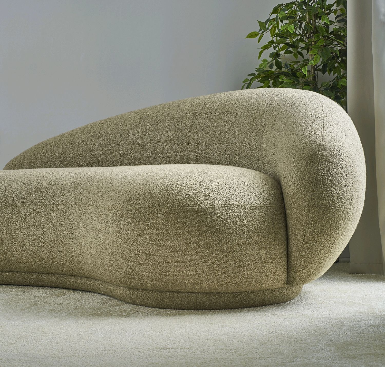 Дизайнерский диван на заказ