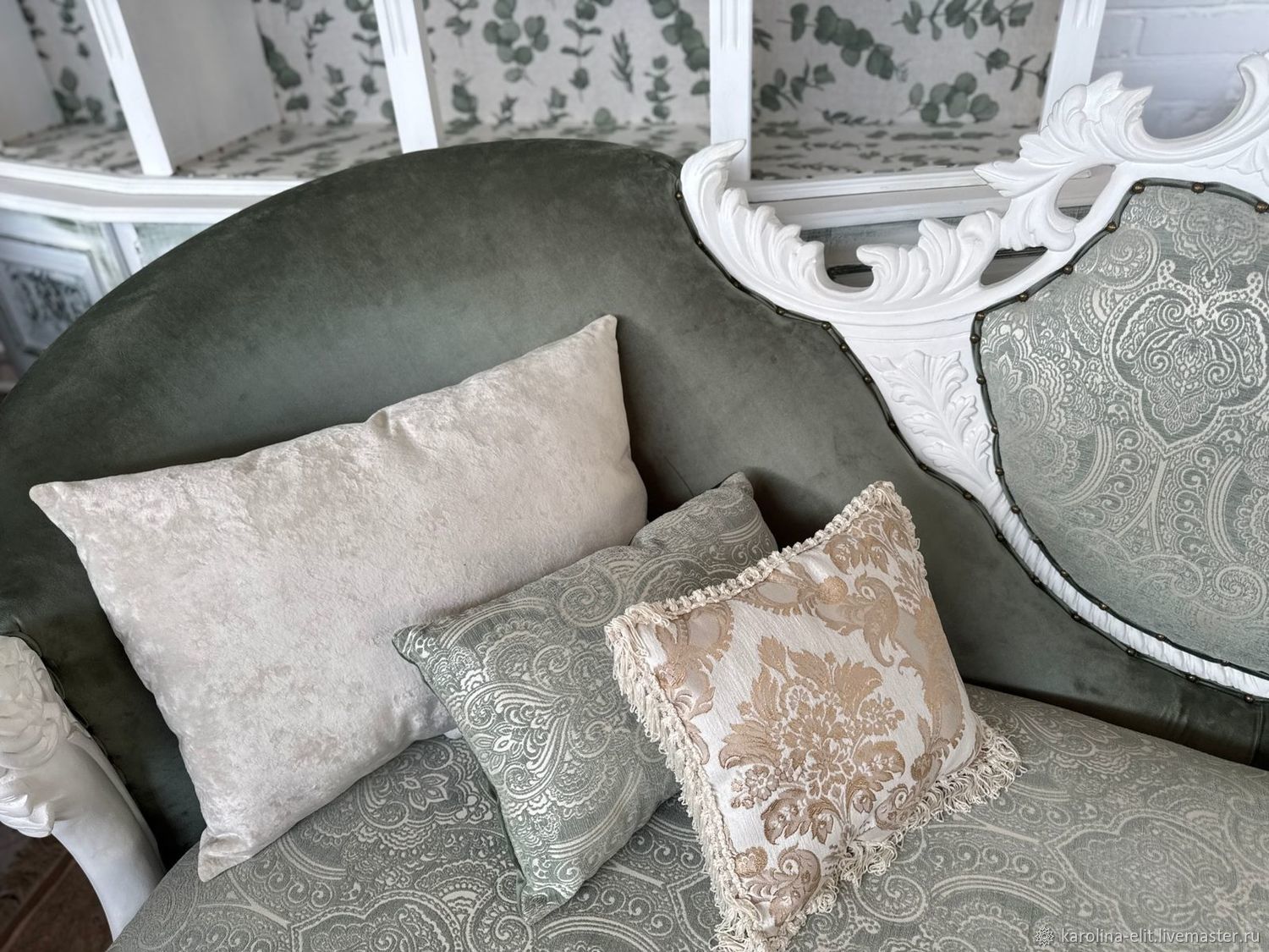 Диван новый ,резной Барокко, дерево бук