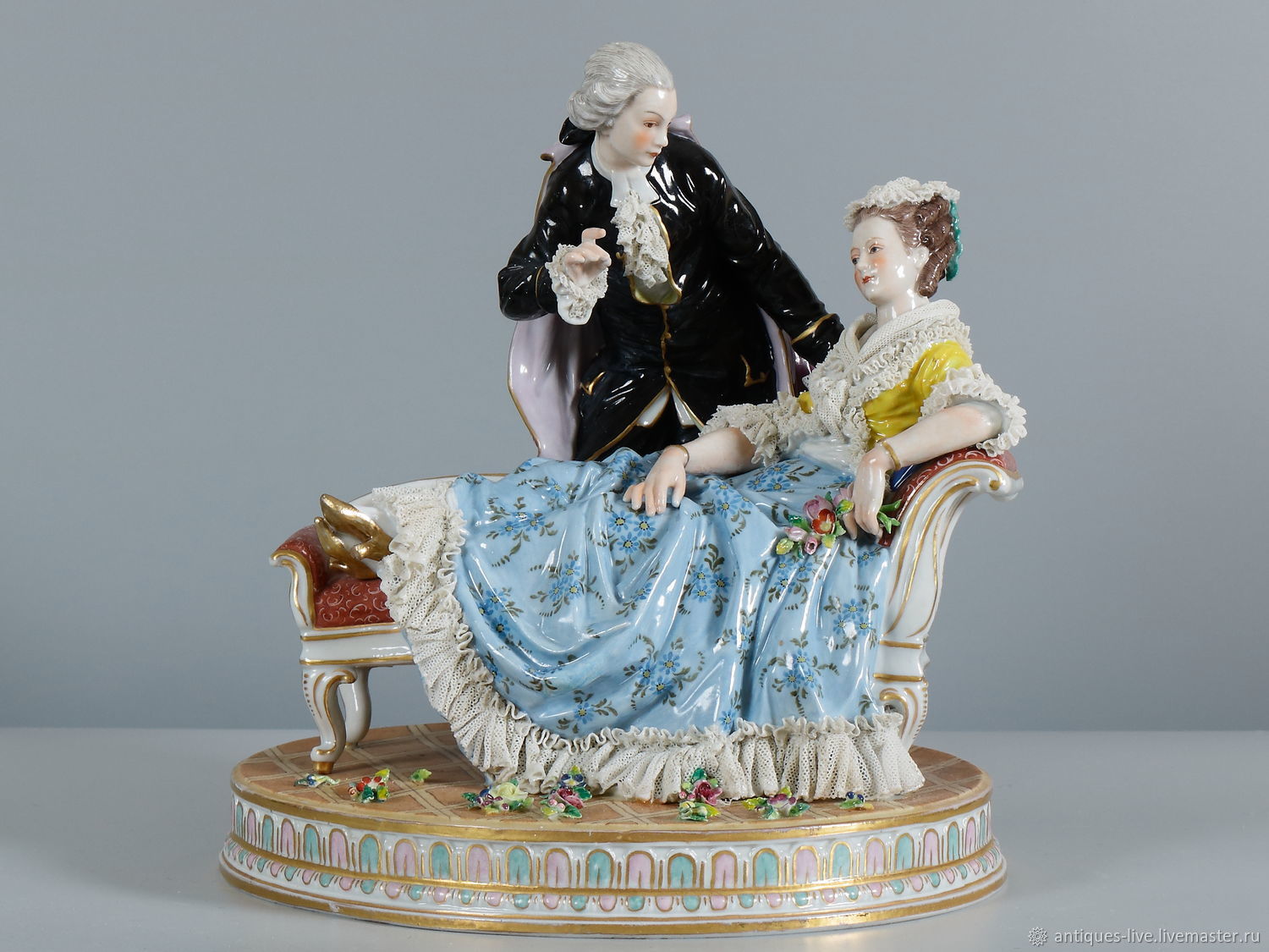 Винтаж: Старинная фарфоровая статуэтка. Германия