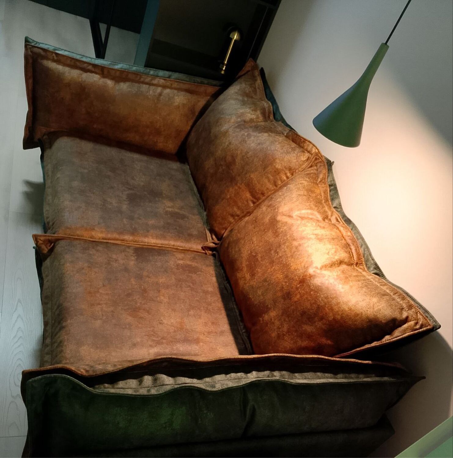 Диван Гравитация под заказ