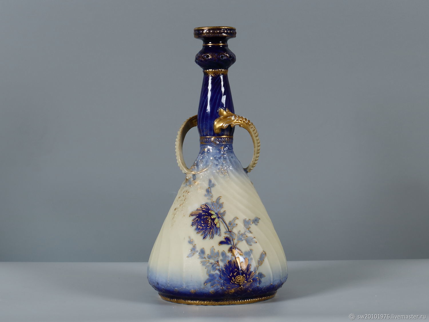 Старинная ваза. Австро-Венгрия