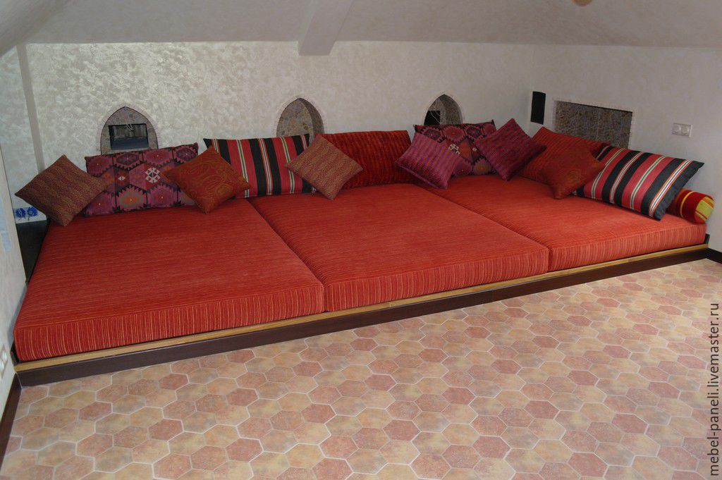 Диван в гостиную