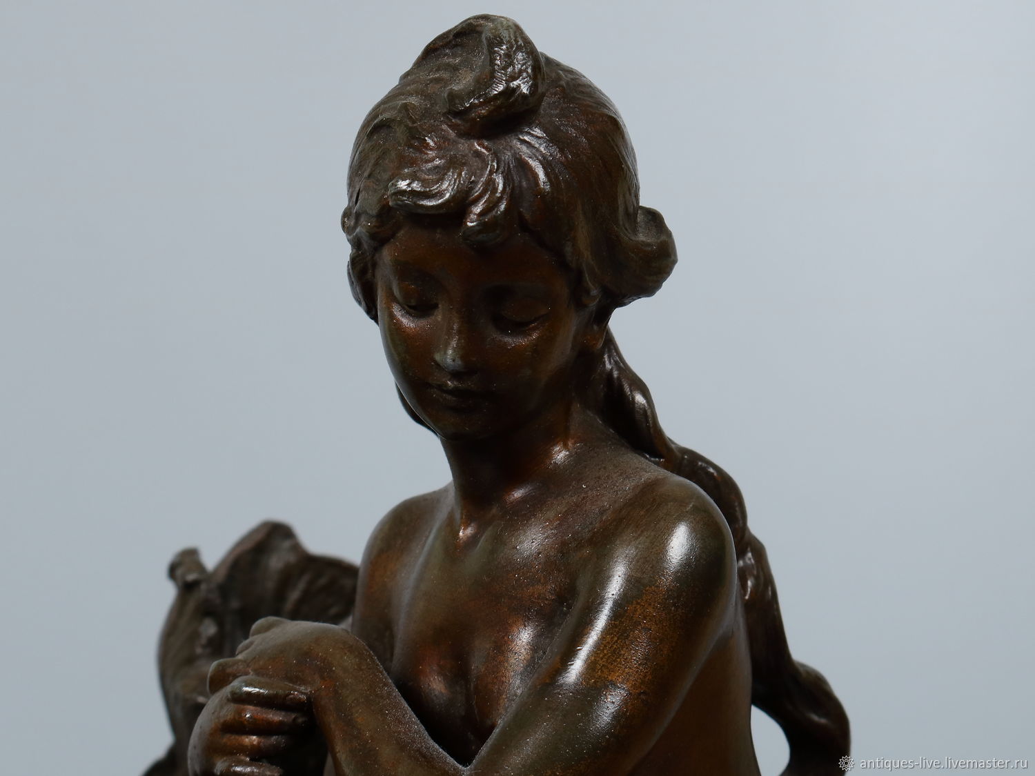 Антикварная ваза - скульптура. Франция