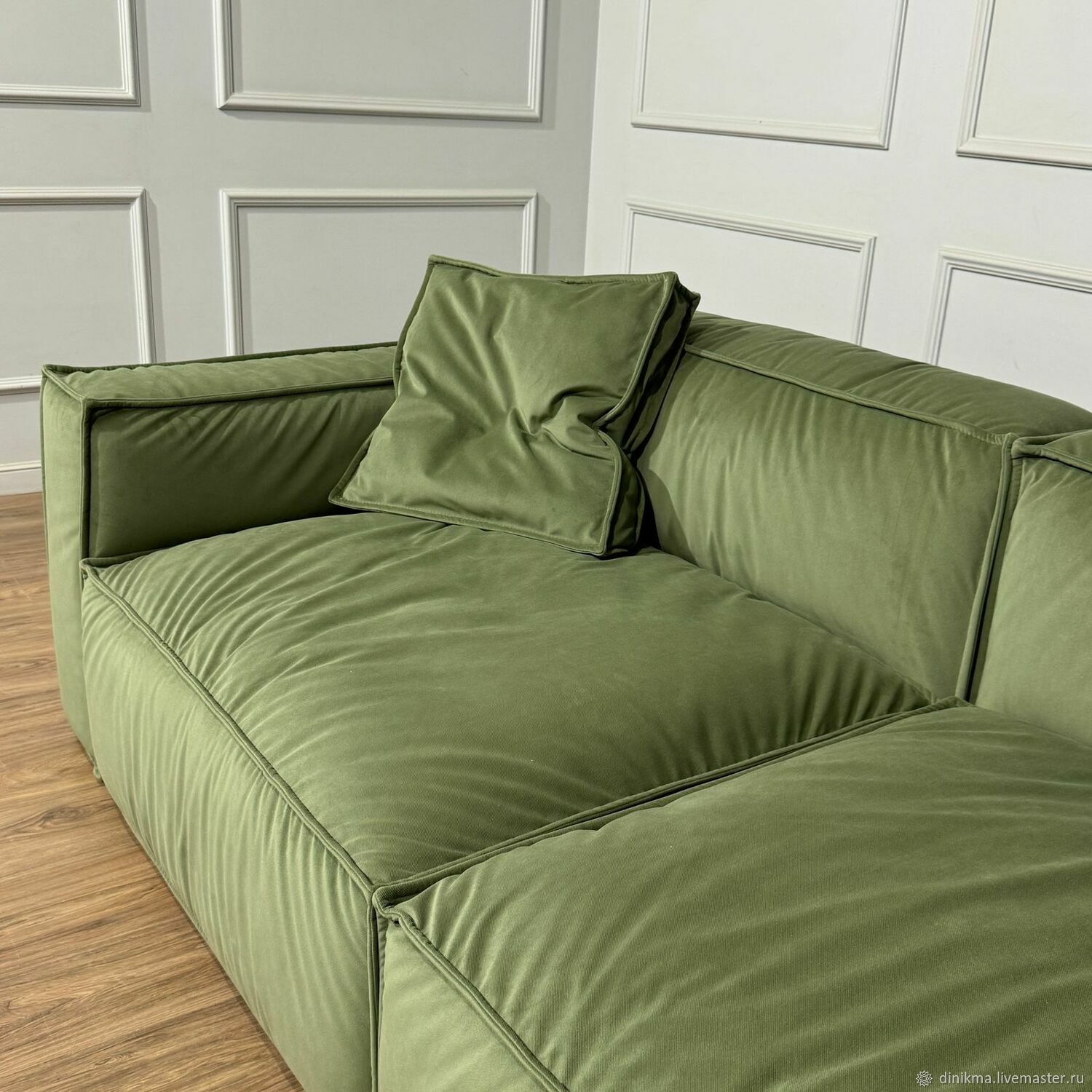 Дизайнерский диван Фолдин прямой