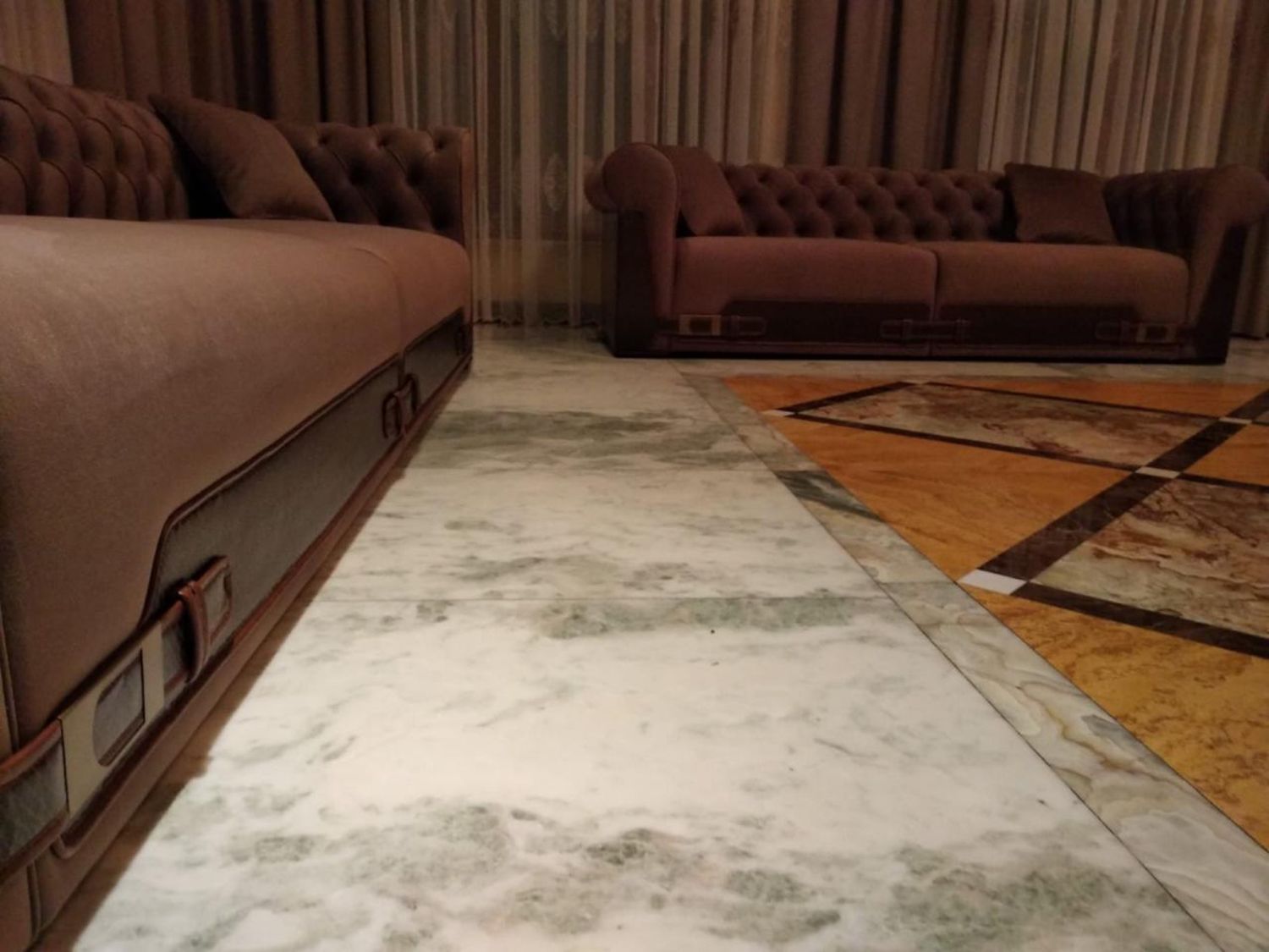 Диван прямой в наличии