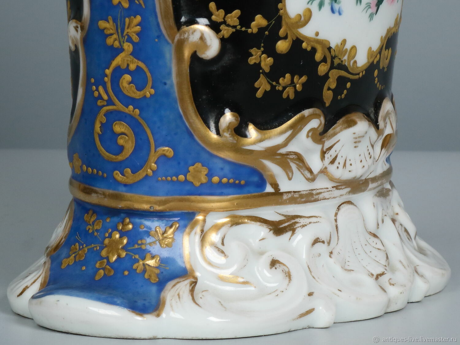 Антикварные парные вазы. Франция