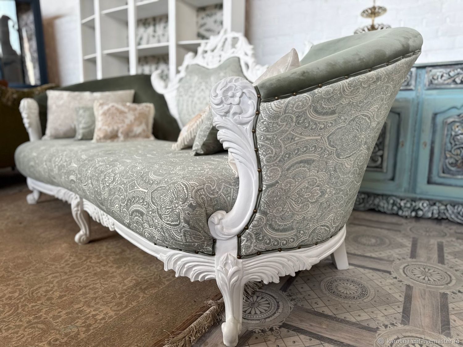 Диван новый ,резной Барокко, дерево бук