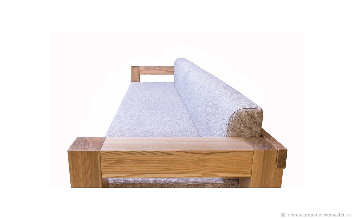 Диван мягкий из массива дерева