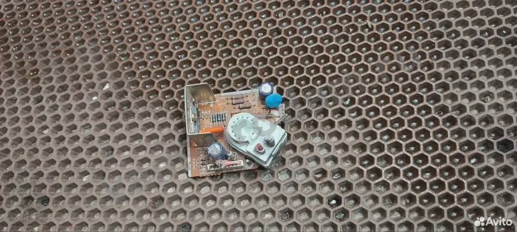 Плата трубки монитора Samsung CS-21F5R шасси KS1A