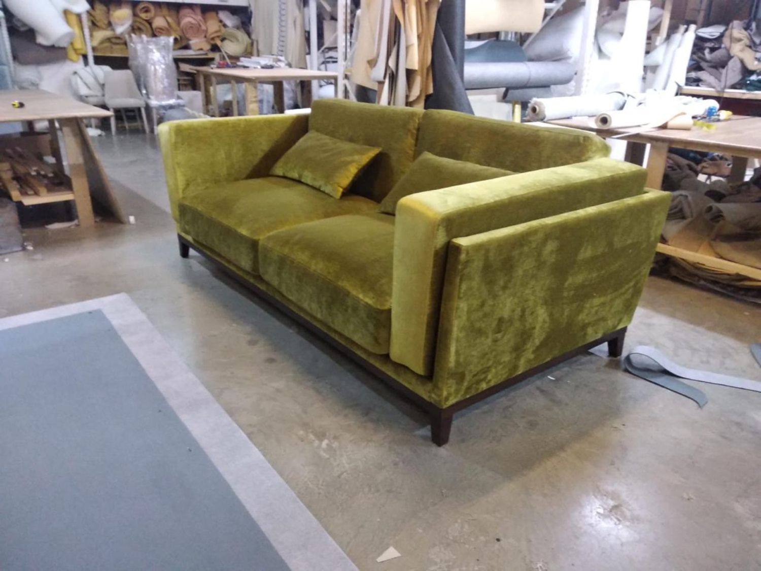 Диван прямой в наличии