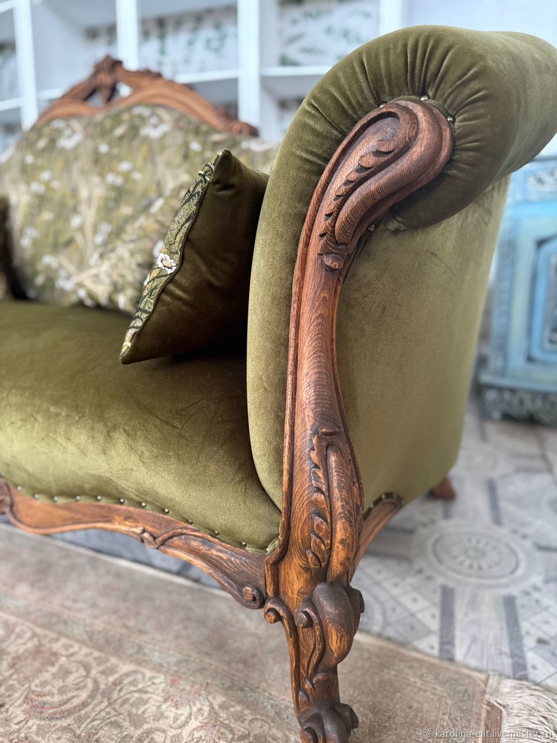 Диван новый, большой трехместный Барокко, дерево бук