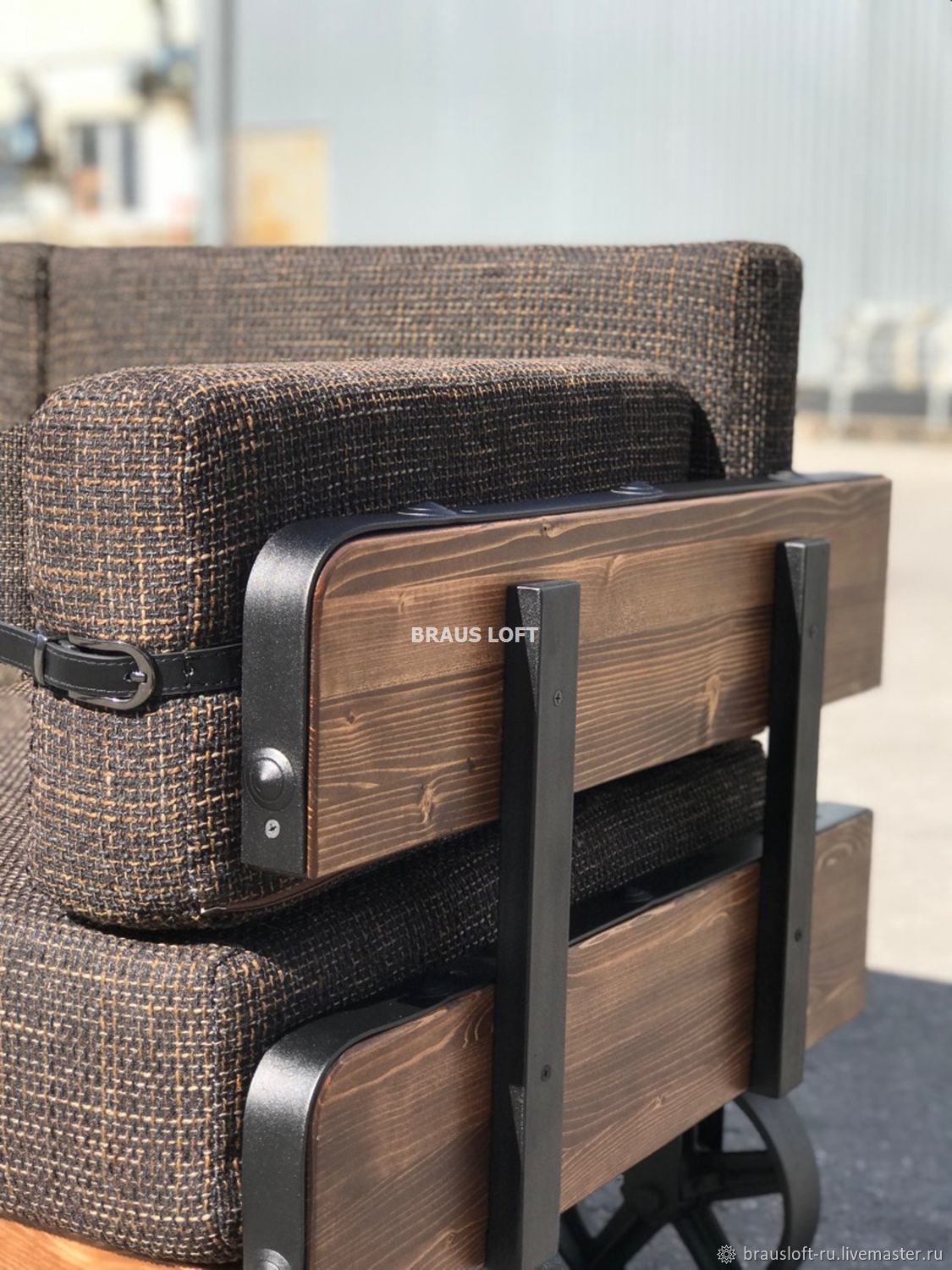 Дизайнерский диван на колесах [LOFT]