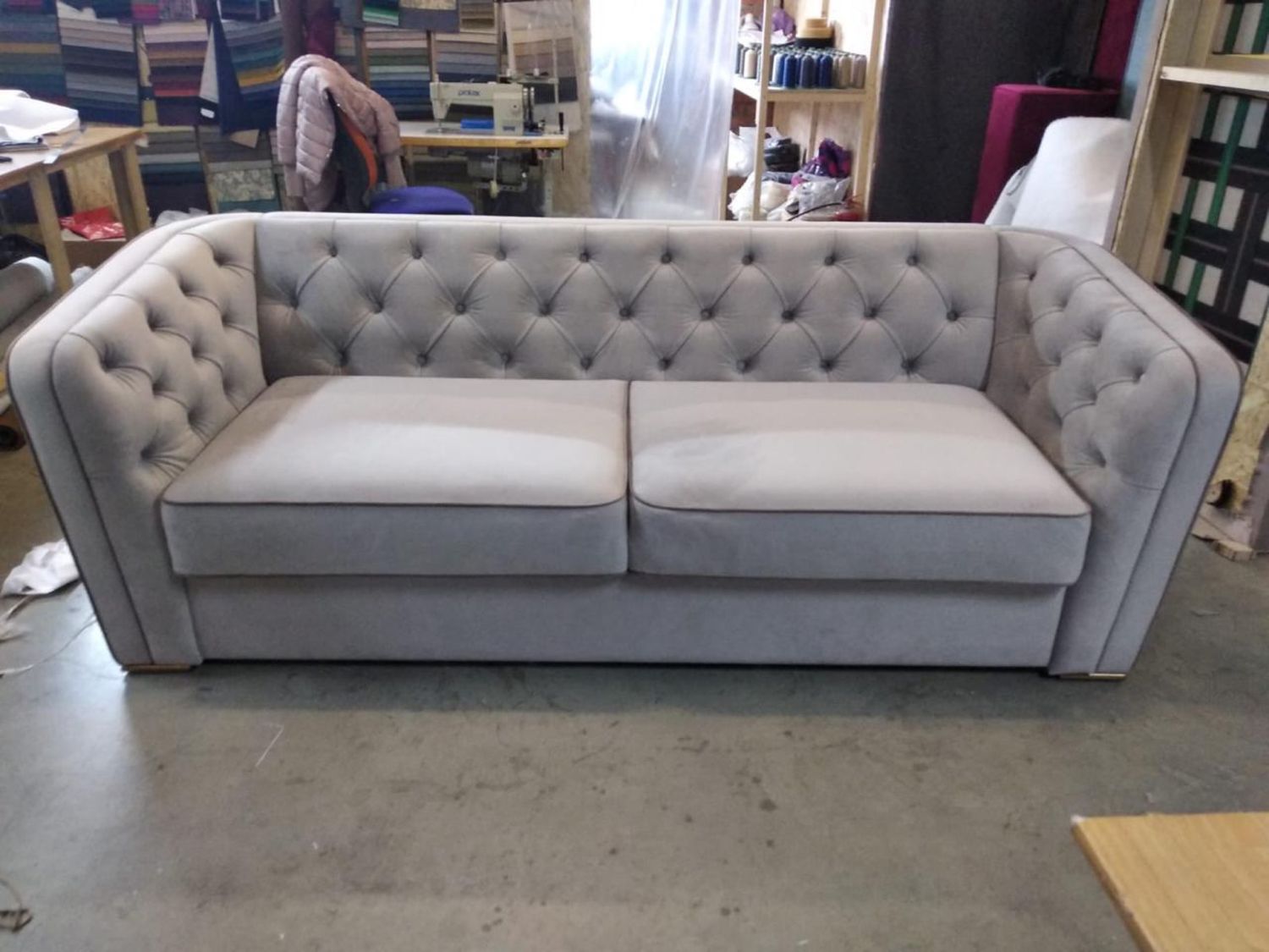 Диван прямой в наличии