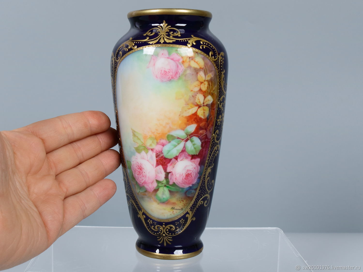 Редкая! Старинная вазочка. Limoges France