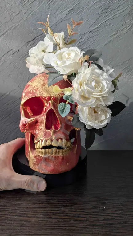 Декоративный череп