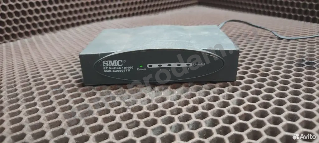 Свитч SMC EZ switch 10/100