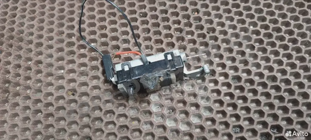 Усилитель антенны KIA optima 4 96271D4000