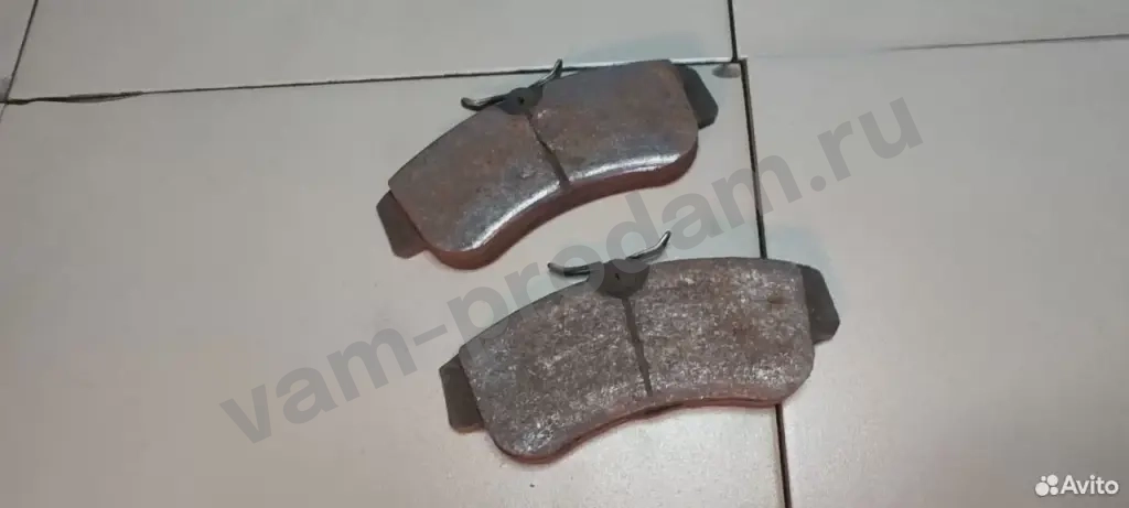 Колодки тормозные дисковые перед
